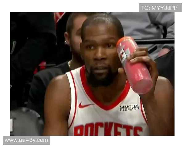 小贾谈杜兰特的纪录之路:不追求也不庆祝的低调传奇 小贾谈杜兰特的纪录之路:不追求也不庆祝的低调传奇